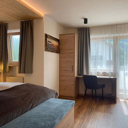 Guesthouse Rungg باديا المظهر الخارجي الصورة