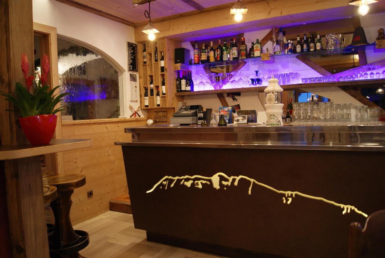 Guesthouse Rungg باديا المظهر الخارجي الصورة