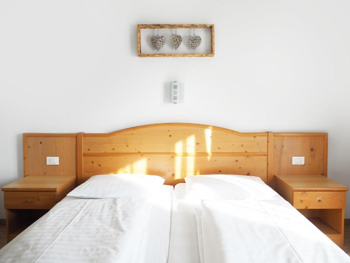 Guesthouse Rungg باديا المظهر الخارجي الصورة